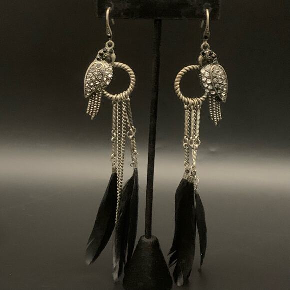 Birds Jewelry - Parrot Black Feather Chandelier Dangle Statement Earrings Rhinestone Chain Link